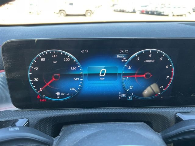 Used 2023 Mercedes-Benz CLA 250 4MATIC image 10