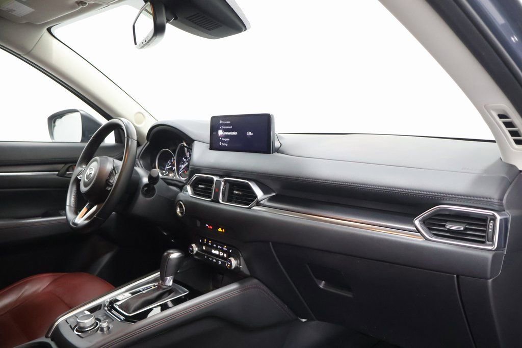 Certified 2023 MAZDA CX-5 Carbon Edition image 23