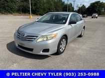 Used 2010 Toyota Camry FWD image 3