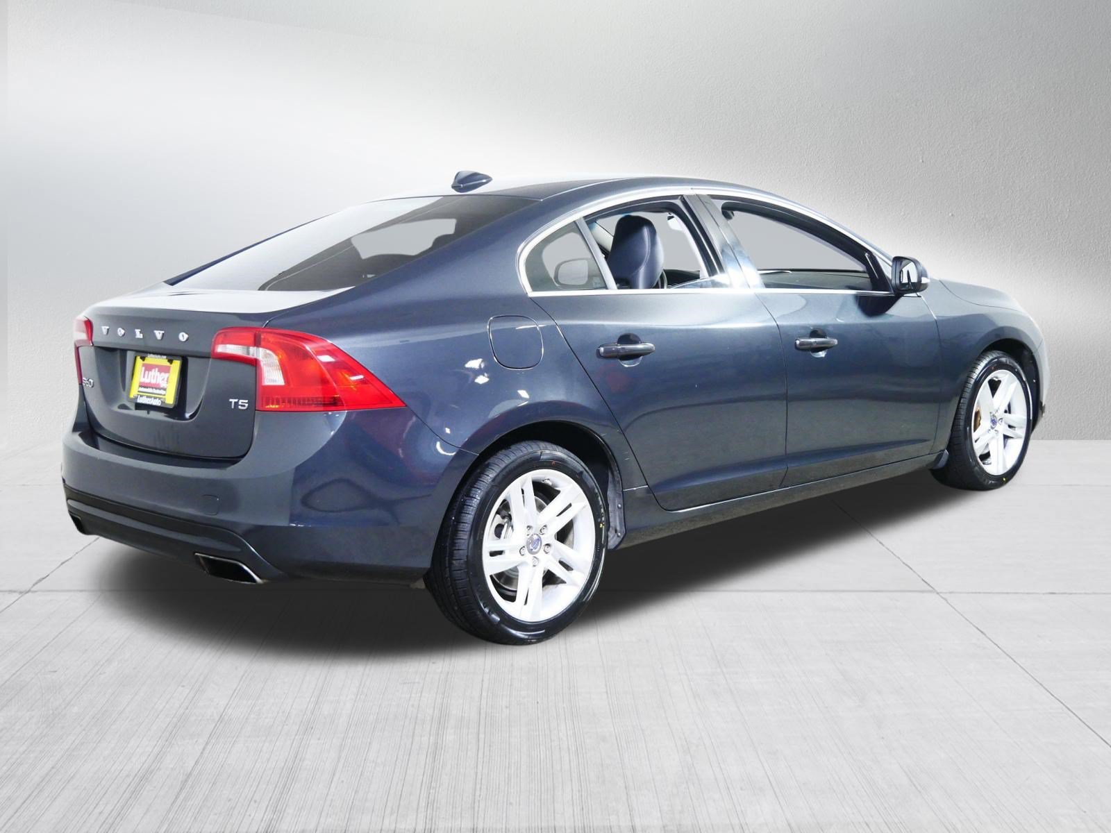 Used 2015 Volvo S60 T5 Premier FWD image 7