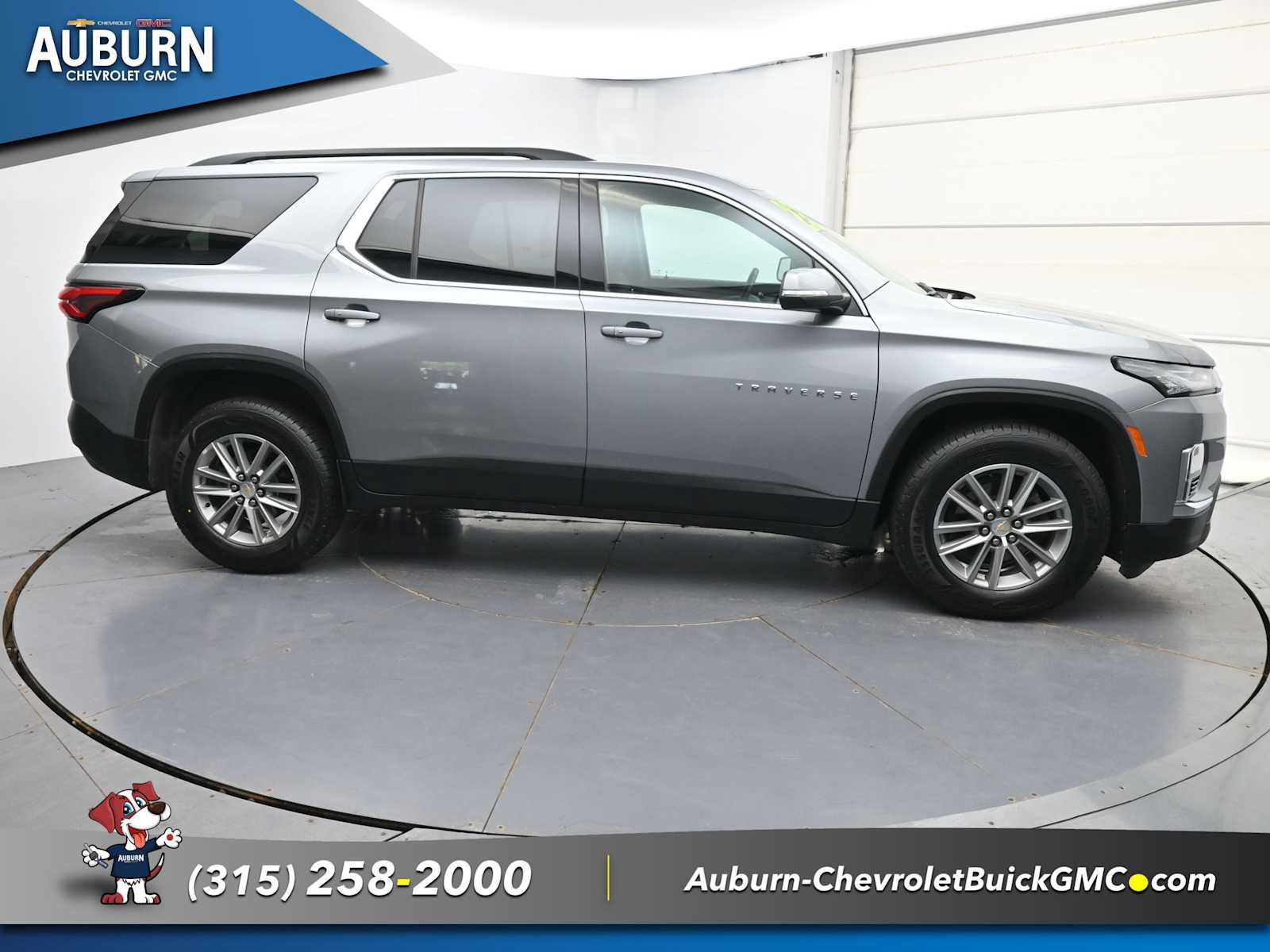 Used 2023 Chevrolet Traverse LT AWD/4WD image 18