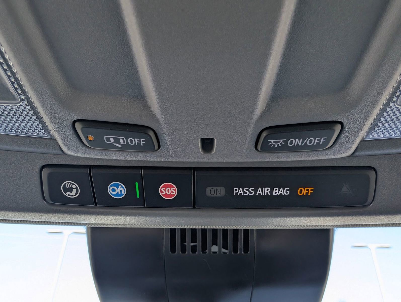 Used 2024 Chevrolet Silverado 1500 LT image 19