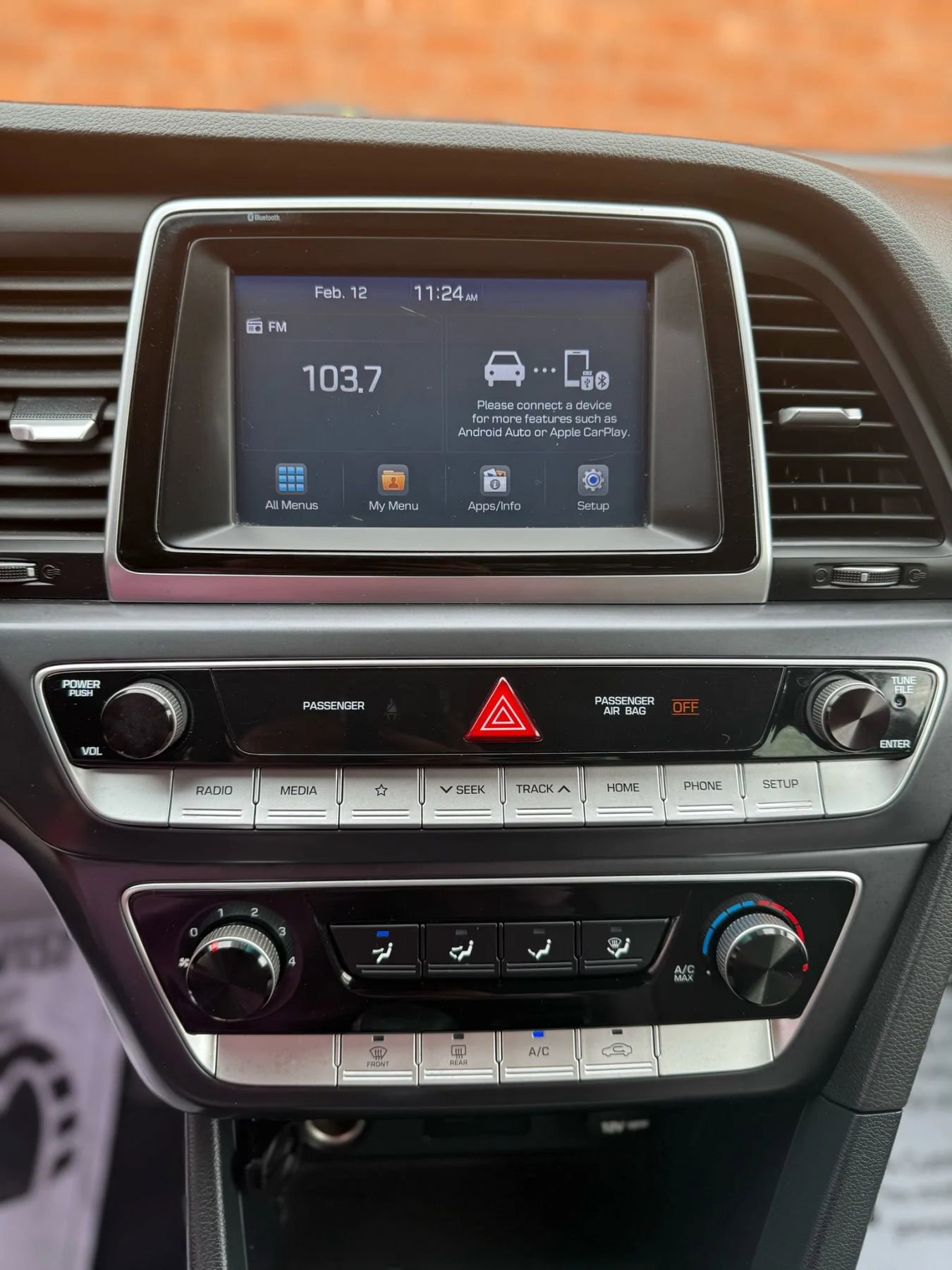 Used 2018 Hyundai Sonata SE image 16