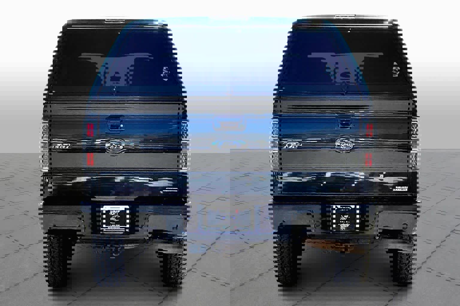 Used 2014 Ford F150 FX4 w/ Equipment Group 402A Luxury image 5