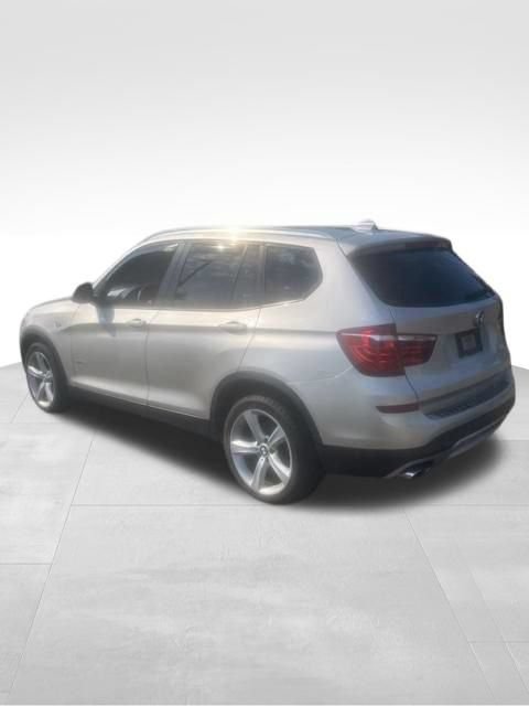 Used 2017 BMW X3 sDrive28i RWD image 6