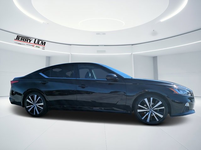 Used 2022 Nissan Altima 2.5 SR