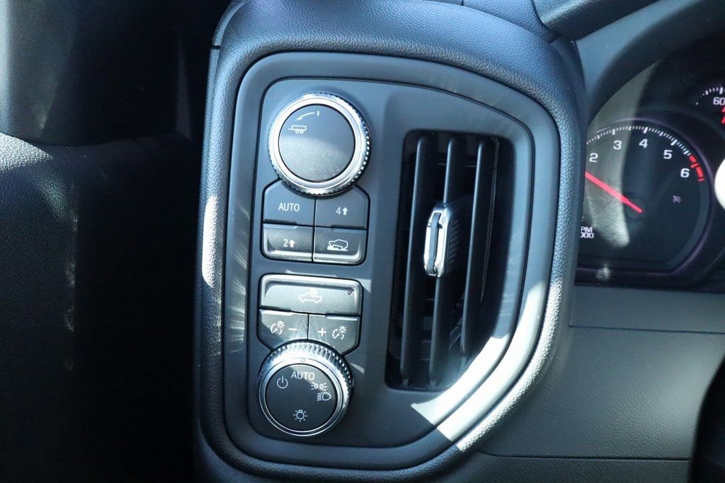 New 2026 GMC Sierra 1500 Pro w/ Graphite Edition image 9