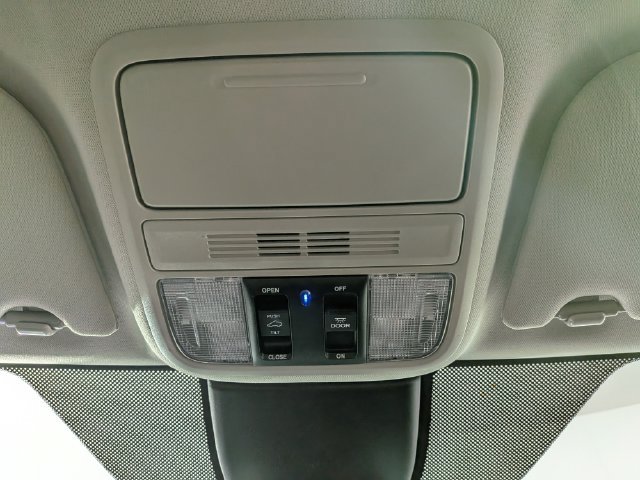 Used 2025 Honda Odyssey EX-L image 25