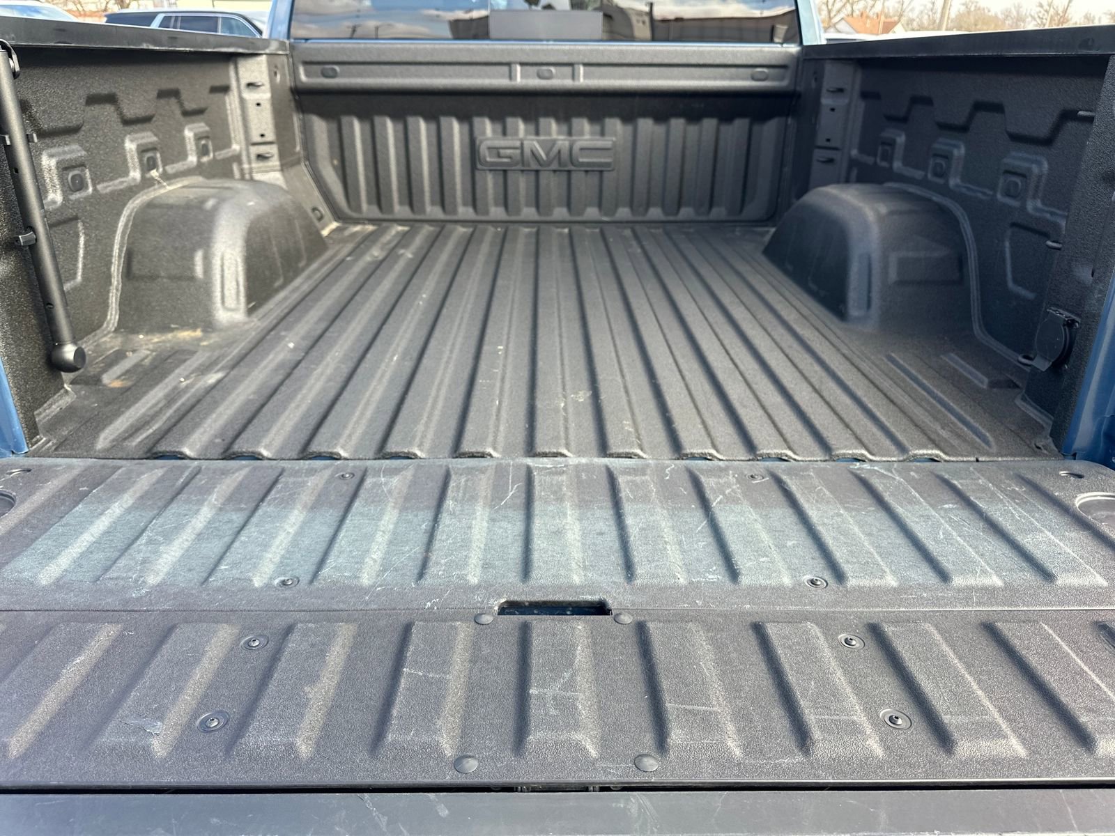 Used 2024 GMC Sierra 1500 SLT w/ SLT Premium Plus Package image 30