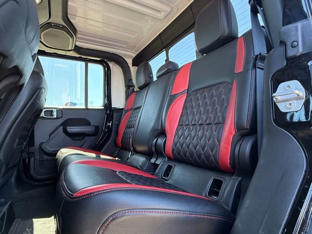 Used 2022 Jeep Gladiator Rubicon w/ Cold Weather Group AWD/4WD image 29