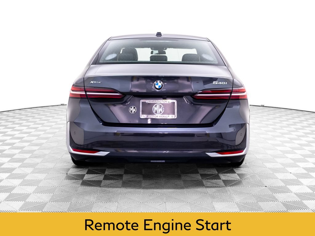 Used 2024 BMW 540i xDrive w/ Premium Package AWD/4WD image 4