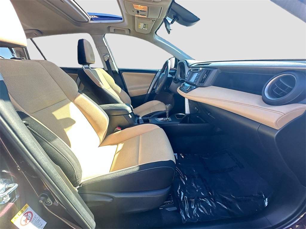 Used 2018 Toyota RAV4 XLE image 27