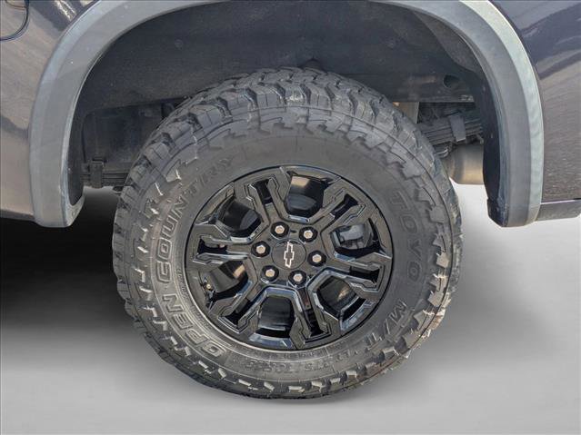 Used 2022 Chevrolet Silverado 1500 ZR2 w/ Technology Package image 24