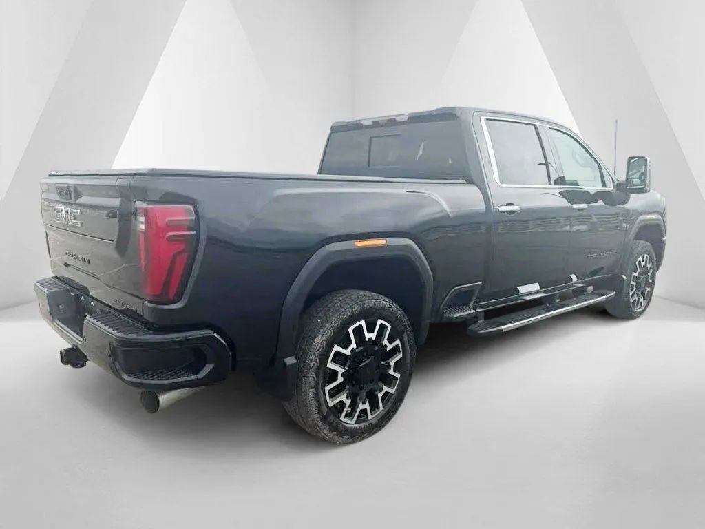 New 2026 GMC Sierra 2500 Denali w/ Technology Package AWD/4WD image 7