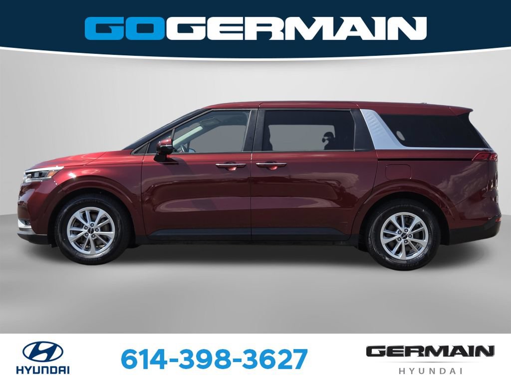 Used 2023 Kia Carnival LX FWD image 12