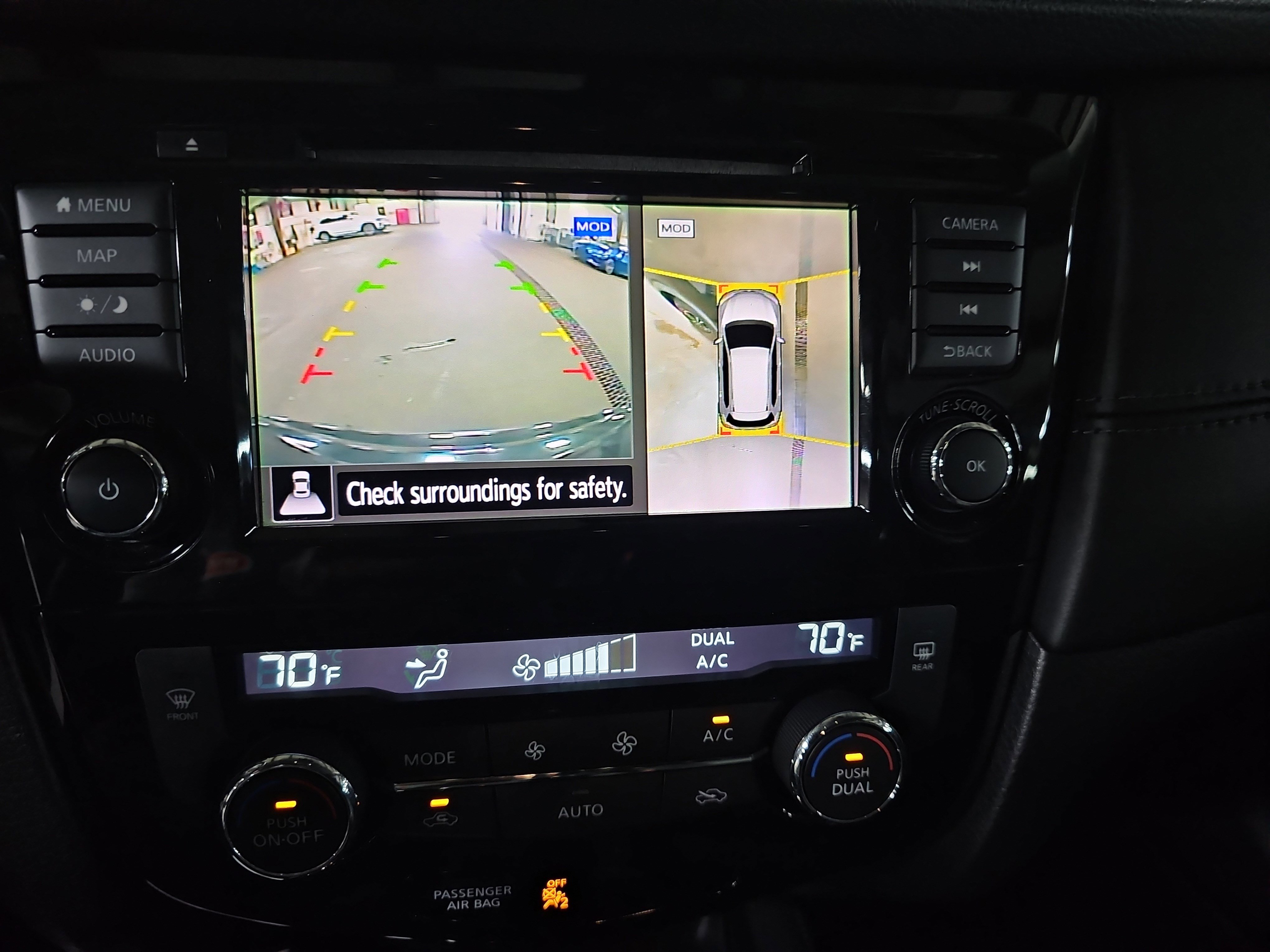 Used 2018 Nissan Rogue SL FWD image 24