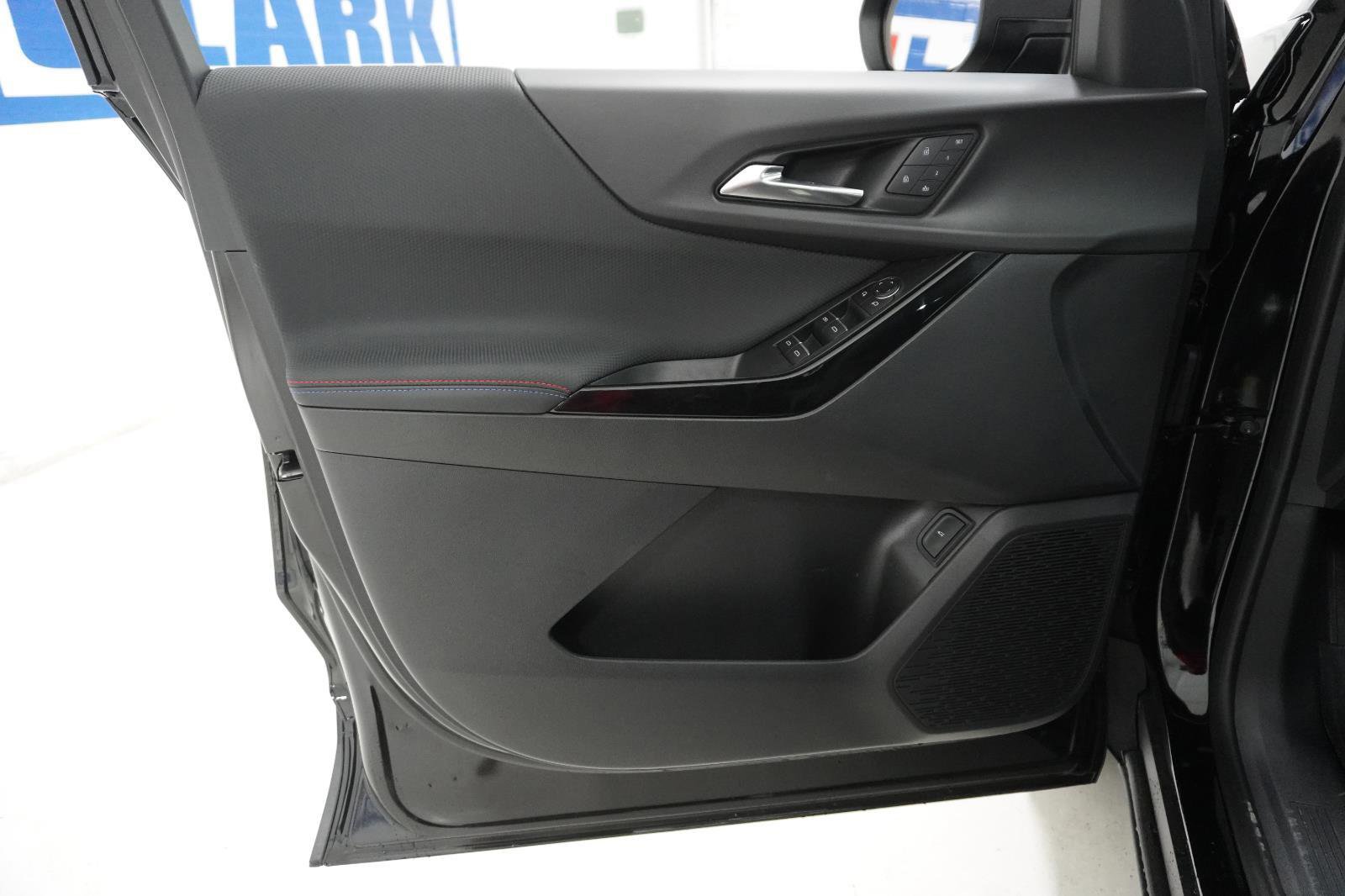 New 2026 Chevrolet Equinox RS w/ Convenience Package III image 12