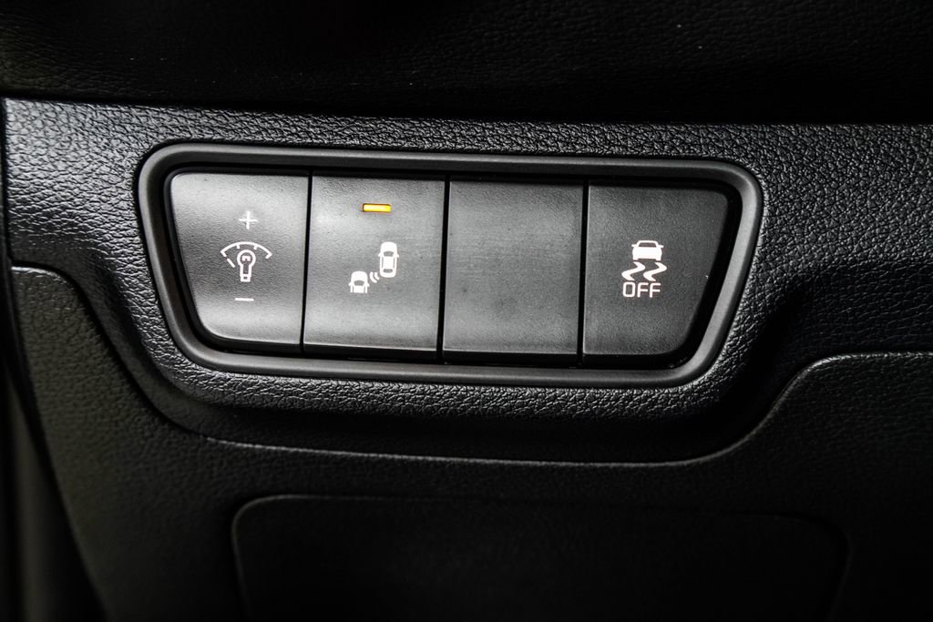 Used 2022 Kia Forte GT-Line w/ GT-Line Technology Package image 42