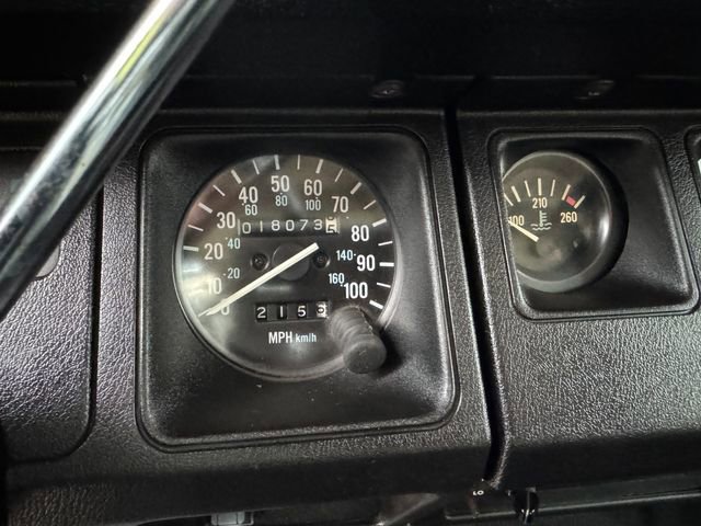 Used 1987 Jeep Wrangler Base image 19