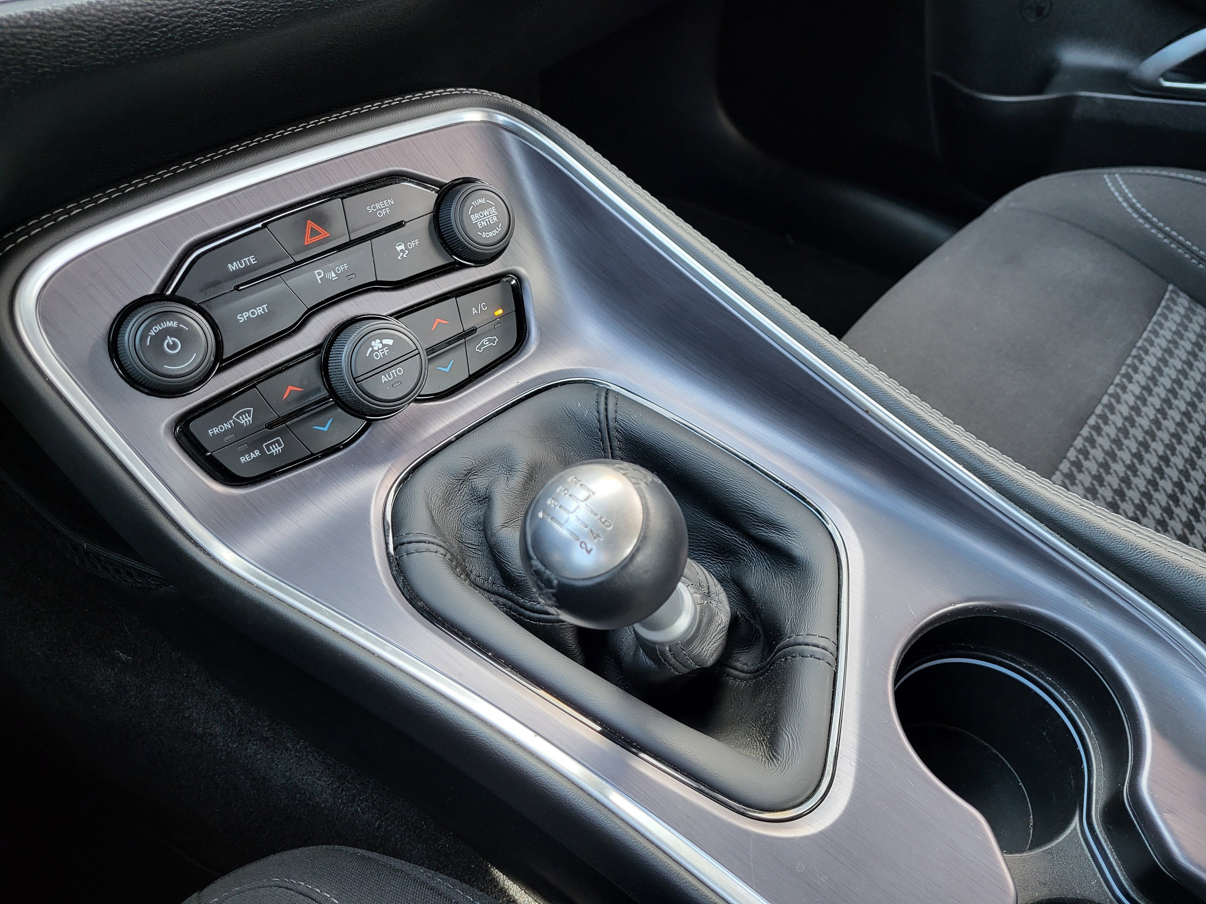 Used 2018 Dodge Challenger R/T w/ Blacktop Package image 24