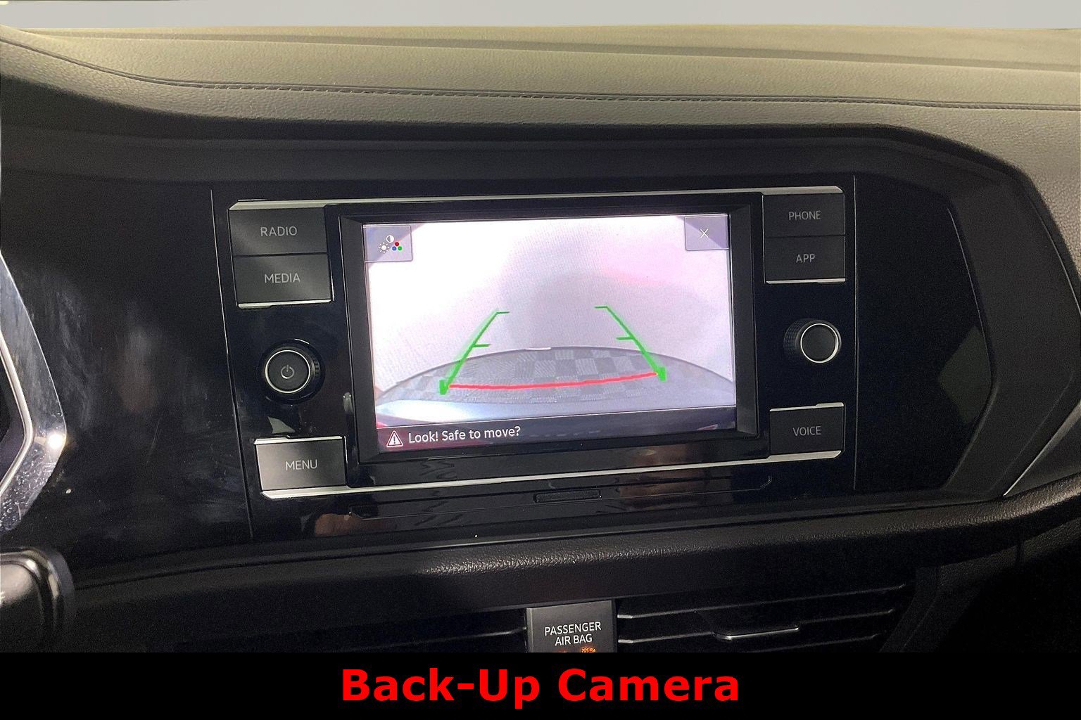 Used 2023 Volkswagen Jetta SE FWD image 10