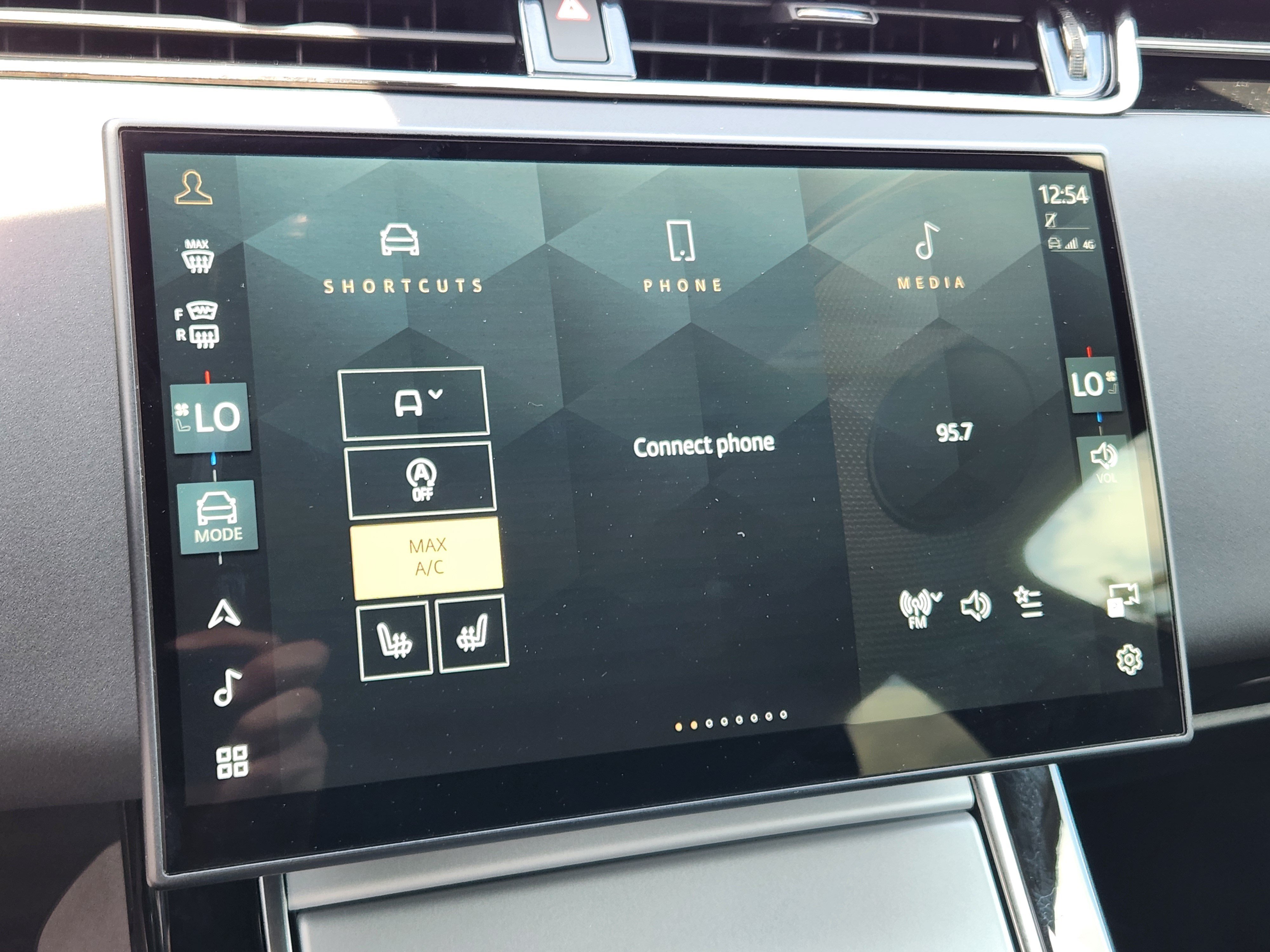 Certified 2025 Land Rover Range Rover Evoque S AWD/4WD image 20