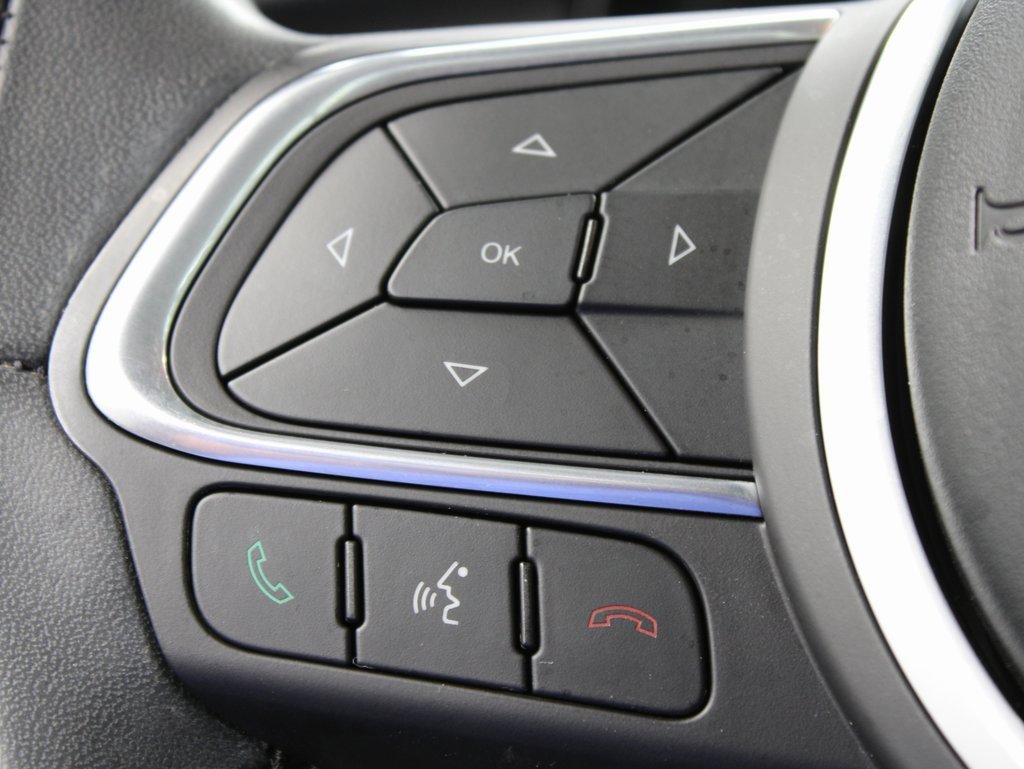 Used 2019 FIAT 500X Trekking w/ Sunroof & Beats Package image 42