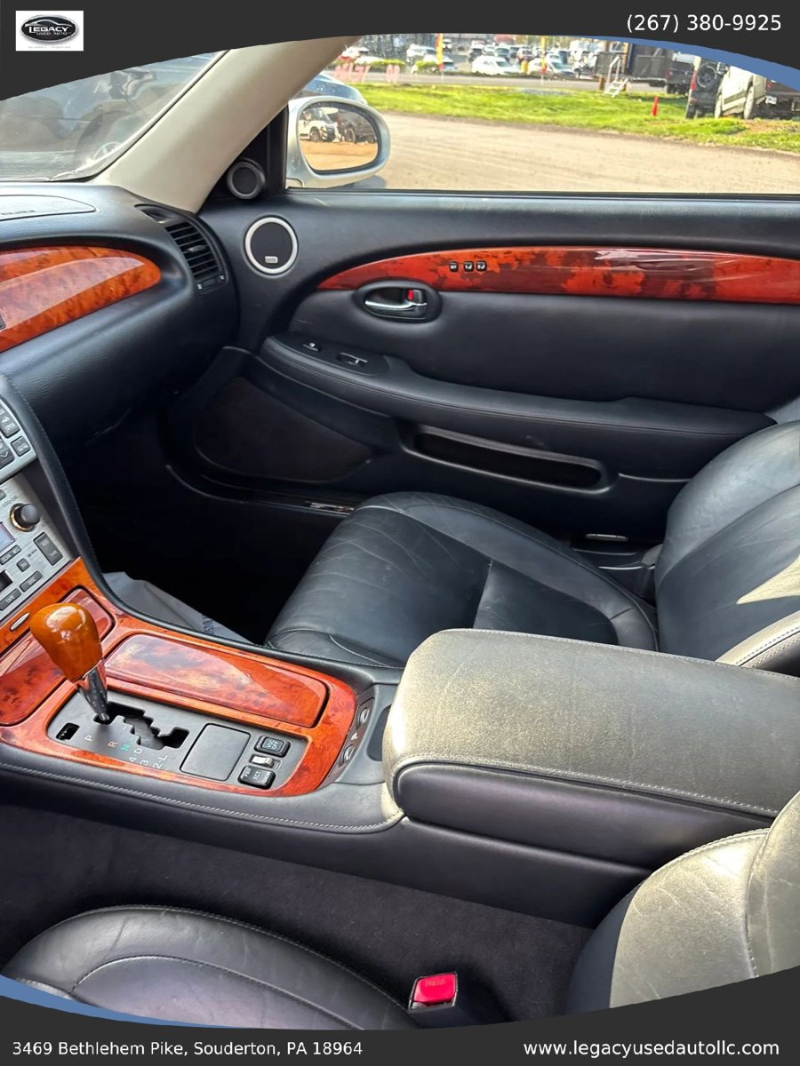 Used 2004 Lexus SC 430 Convertible RWD image 23