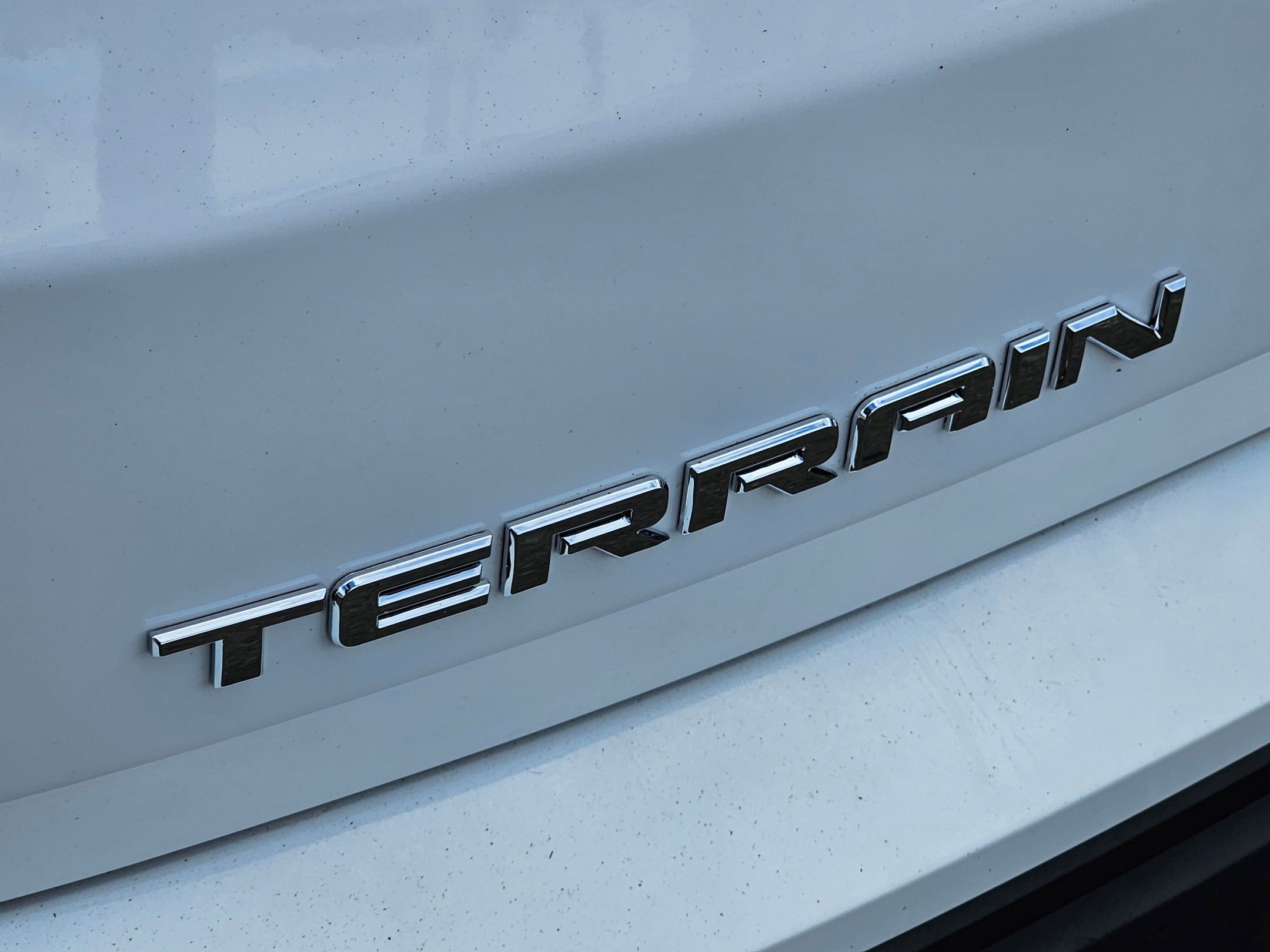 Used 2018 GMC Terrain SLE image 27