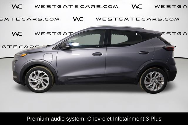 Used 2022 Chevrolet Bolt EUV LT w/ Driver Confidence Package image 5