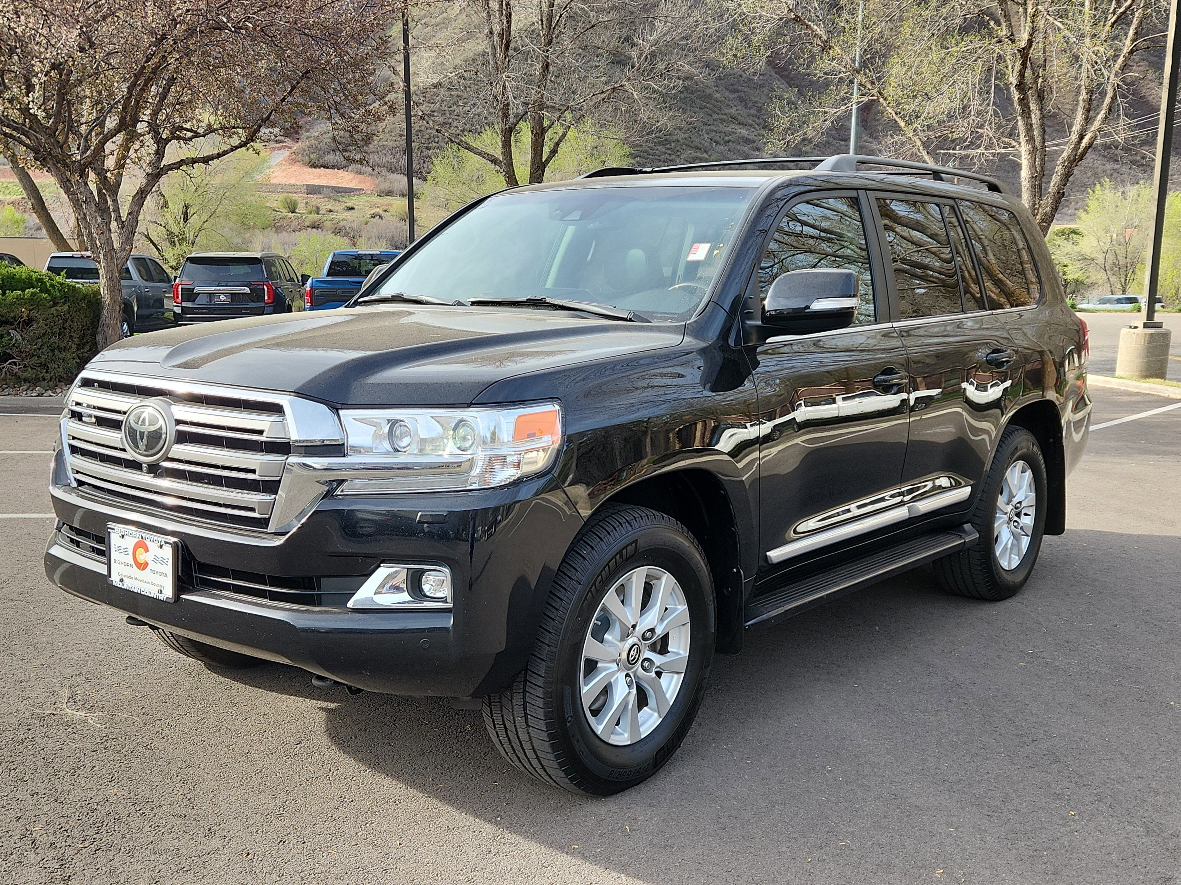 Certified 2019 Toyota Land Cruiser AWD/4WD image 4