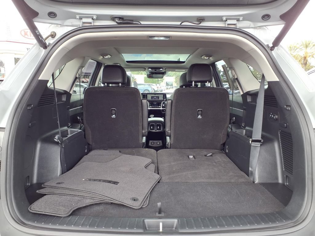 Certified 2023 Kia Sorento X-Line EX AWD/4WD image 24