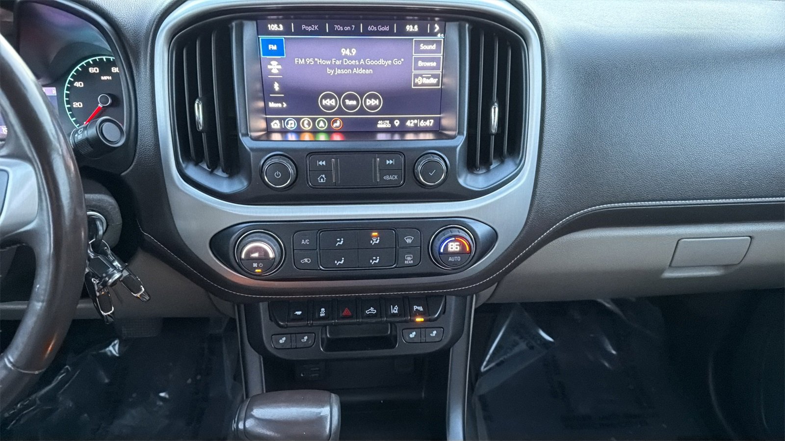 Used 2019 GMC Canyon SLT w/ Driver Alert Package image 14