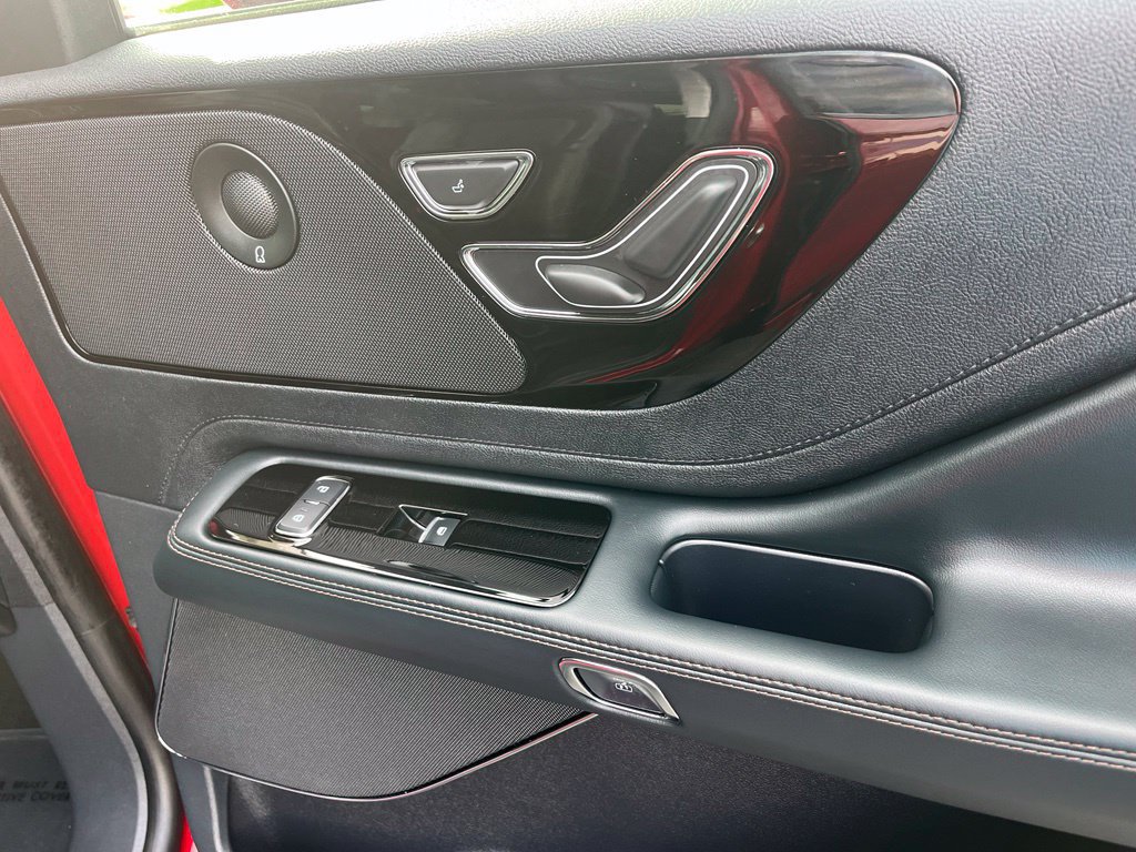 Used 2026 Lincoln Aviator AWD image 23