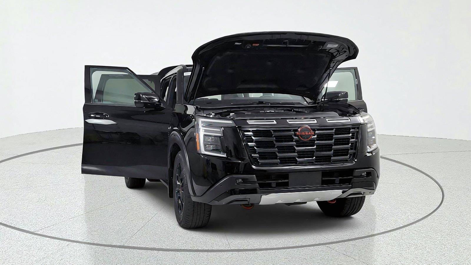 Certified 2025 Nissan Armada PRO-4X AWD/4WD image 9