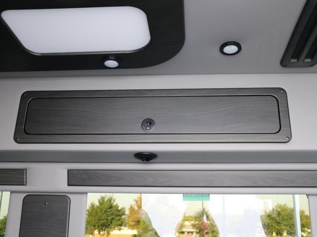 Used 2022 Mercedes-Benz Sprinter 3500 image 22