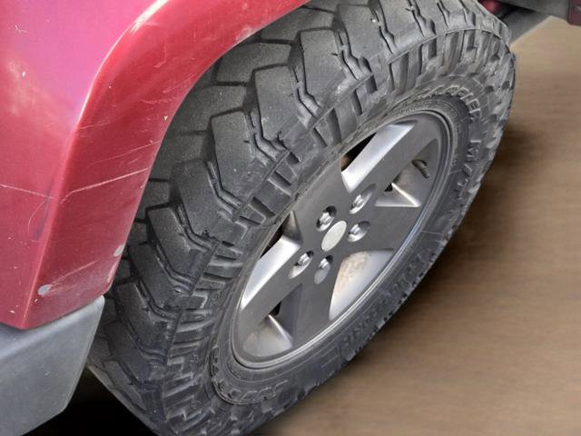 Used 2013 Jeep Wrangler Unlimited Sport image 5