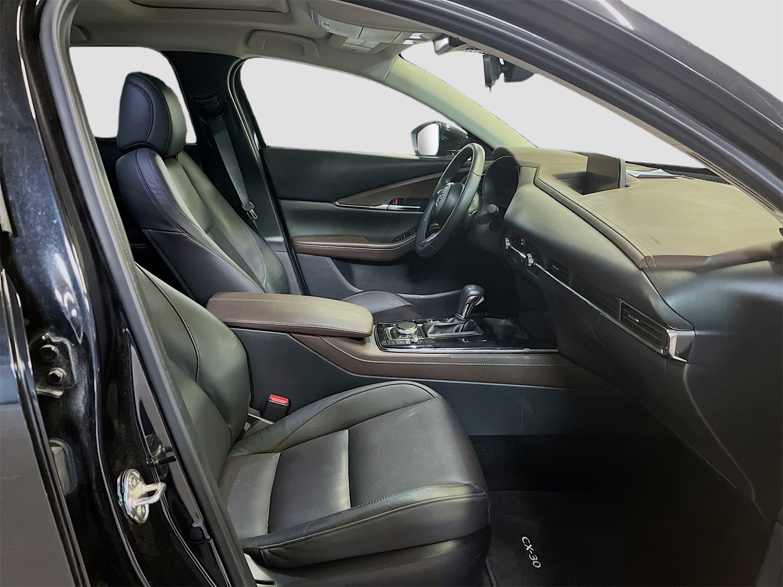 Used 2025 MAZDA CX-30 AWD 2.5 S w/ Premium Package image 30