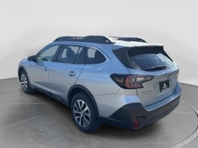 Used 2022 Subaru Outback Premium image 4
