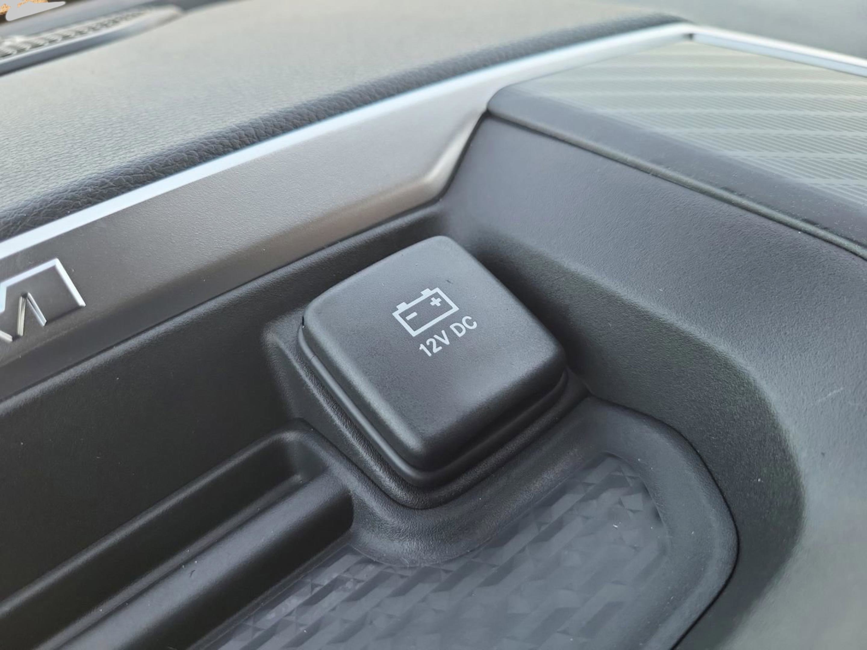 New 2026 RAM 1500 Express image 28