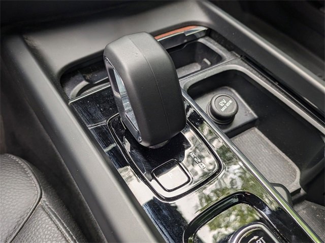 Certified 2024 Volvo V60 B5 Cross Country Plus image 19