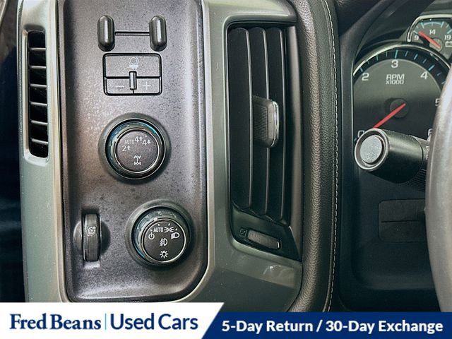 Used 2018 Chevrolet Silverado 1500 LTZ w/ LTZ Plus Package AWD/4WD image 11