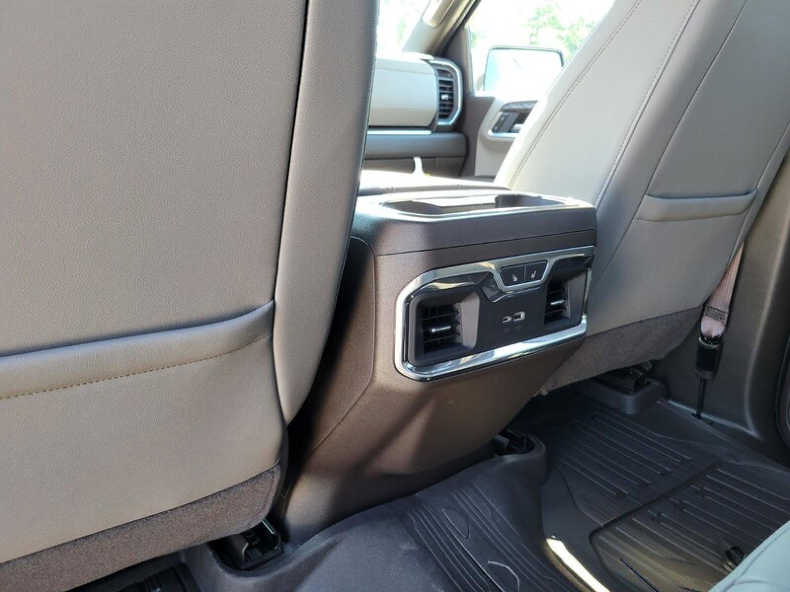 New 2026 GMC Sierra 1500 SLT w/ SLT Premium Plus Package image 29