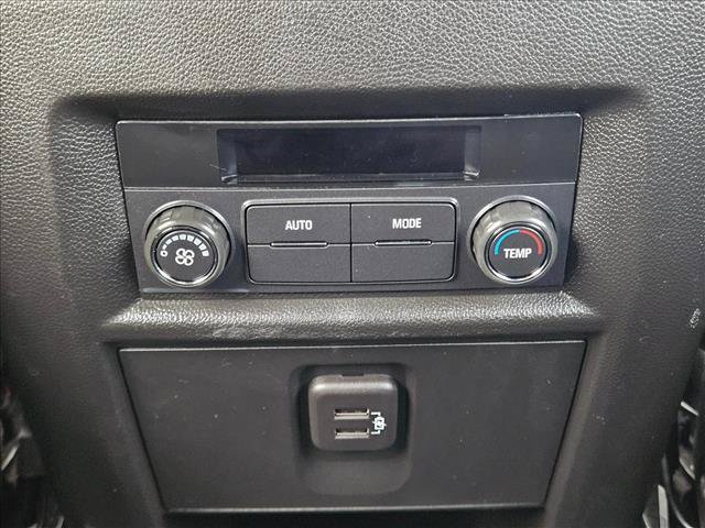 Used 2023 Chevrolet Traverse LT w/ LPO, Floor Liner Package AWD/4WD image 16
