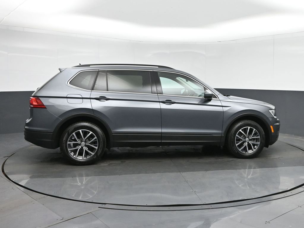 Used 2019 Volkswagen Tiguan SE AWD/4WD image 8