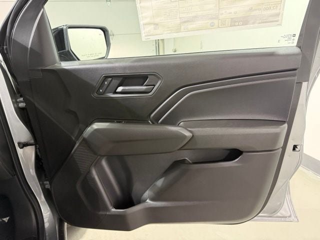 New 2026 Chevrolet Colorado Trail Boss AWD/4WD image 25