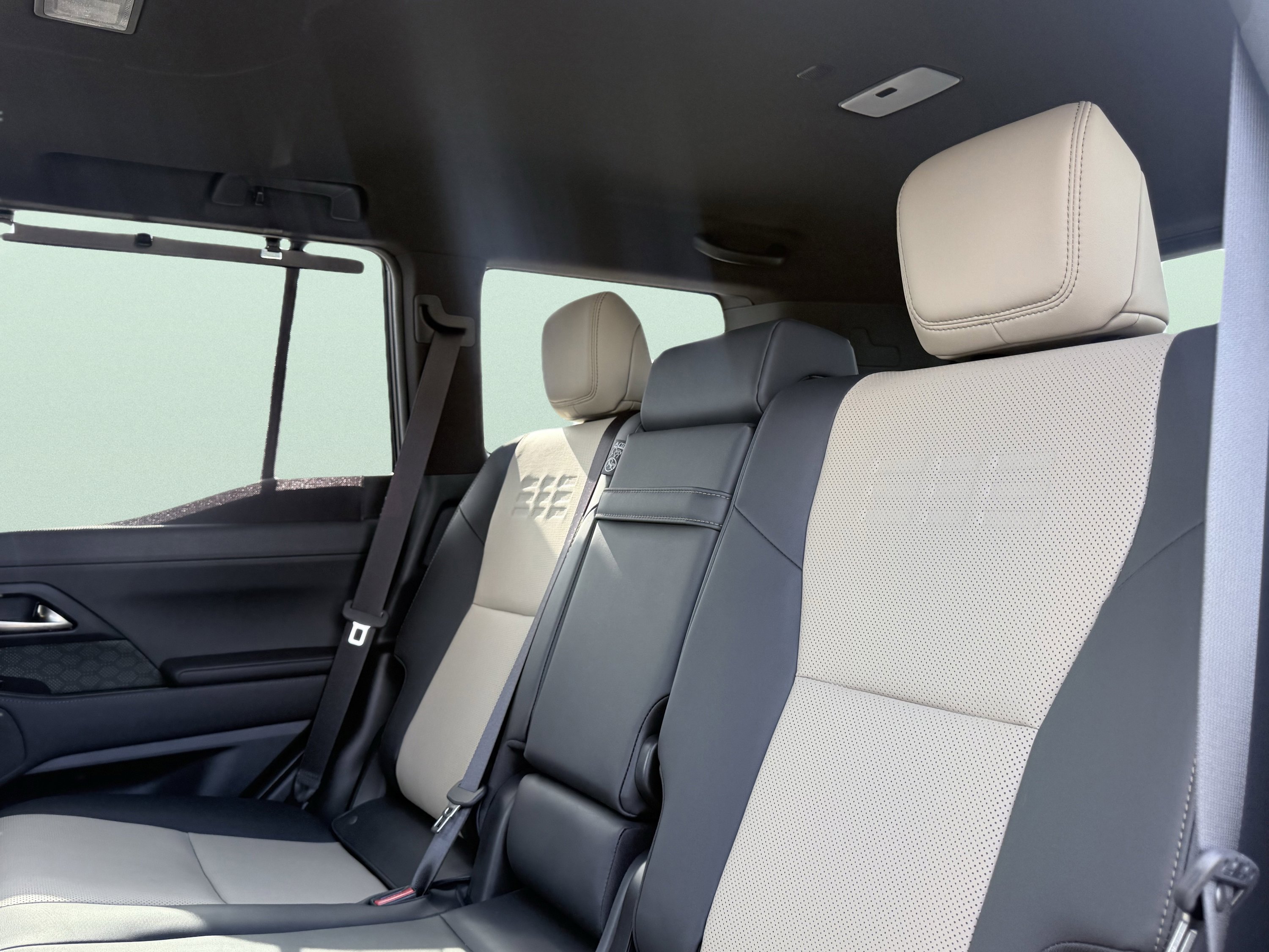 Used 2024 Lexus GX 550 image 20