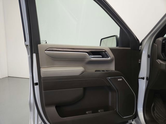 Used 2022 Chevrolet Silverado 1500 LTZ w/ LTZ Convenience Package II image 27