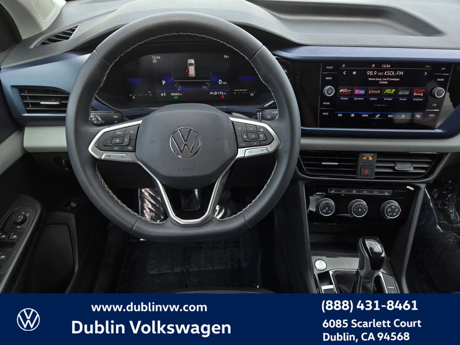 Certified 2023 Volkswagen Taos SE w/ Panoramic Sunroof Package FWD image 13