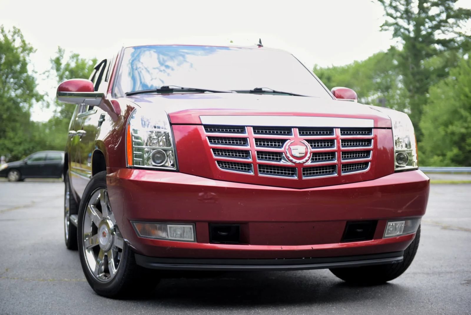 Used 2010 Cadillac Escalade Luxury AWD/4WD image 12